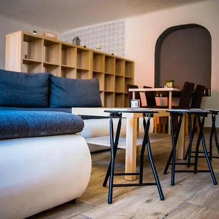 Apartman Na Krizovatce 아파트