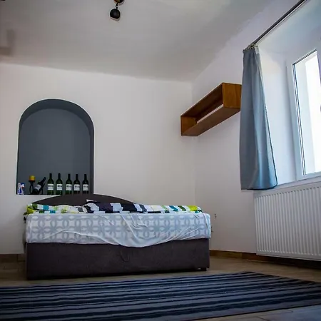 Apartman Na Krizovatce 아파트 *